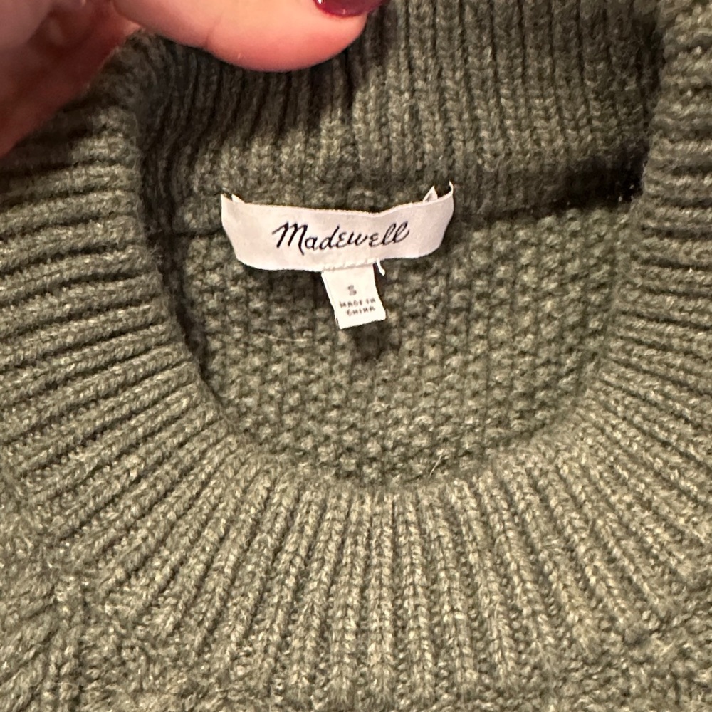 Madewell Ruffle Shoulder sweater - Picture 2 of 5